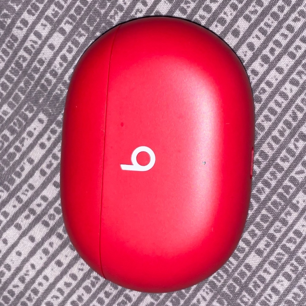 Beats by Dr. Dre pro ear buds wireless in RED